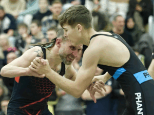 Sebastian Gröbner feierte gegen Rene Roth einen klaren 4:14 Punktsieg ((C) Melanie Miedl).